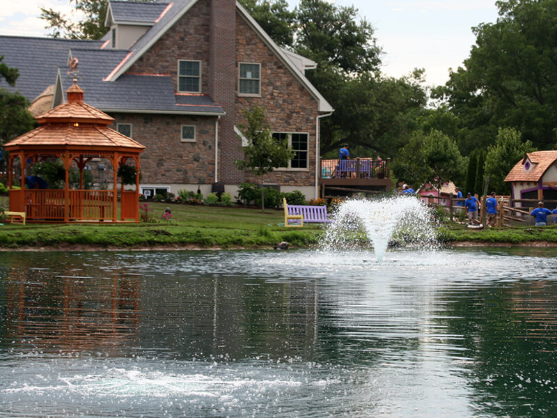 An Otterbine Aerating Fountain on ABC’s Extreme Makeover Home Edition