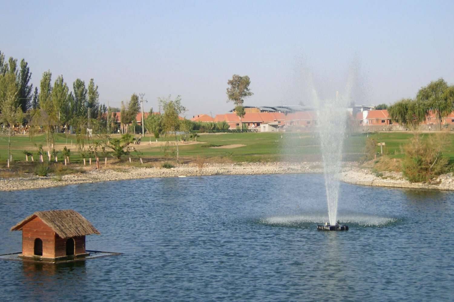 One of Otterbine's Rocket Aerating Geyser Fountains at a resort