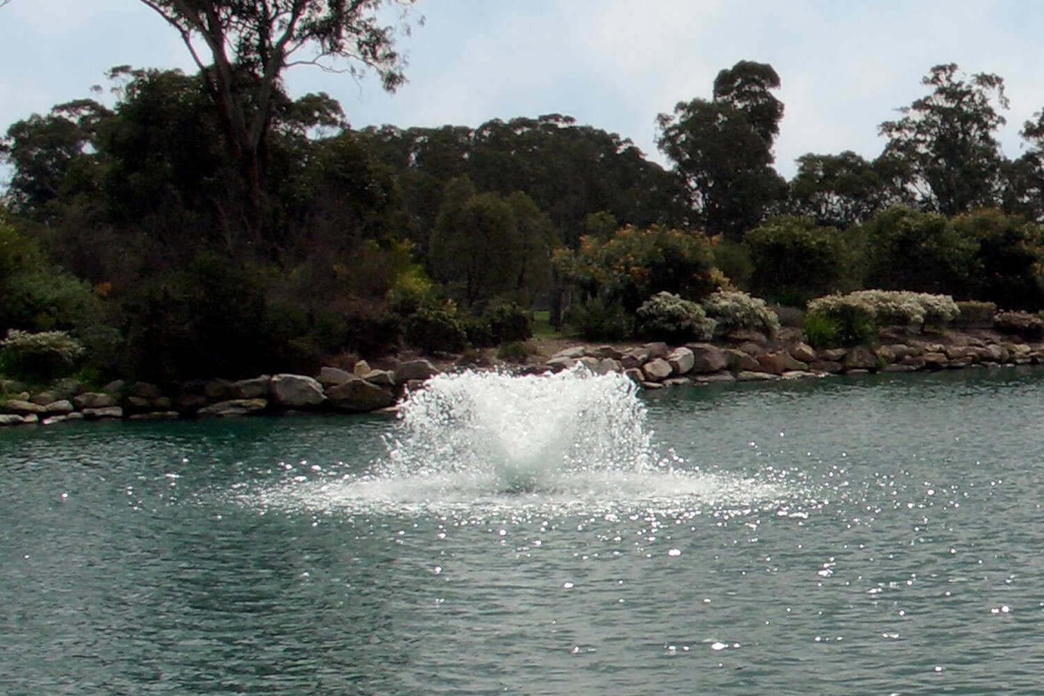 One of Otterbine's Saturn Low-Profile Spray Aerating Fountains